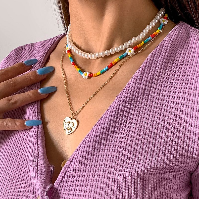 Wholesale Bijoux Pendentif En Forme De Coeur Fleurs Colorées Collier De Perles Imitation Tissé Ensemble Nihaojewelry