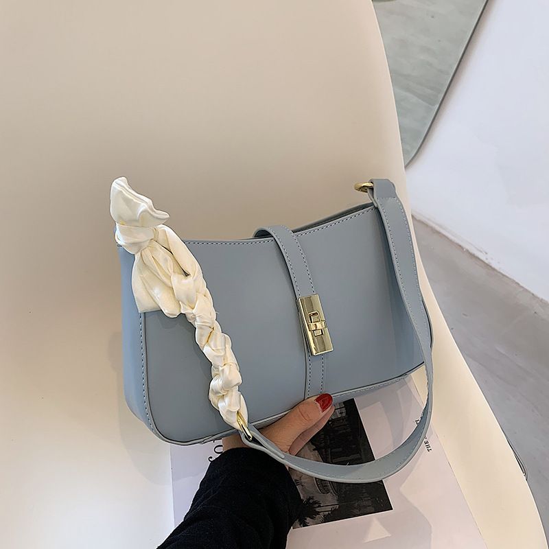 Summer Design Bag 2021 New Fashion Women's Summer Simplicity Silk Scarf Messenger Bag Portable Pleated Small Square Bag