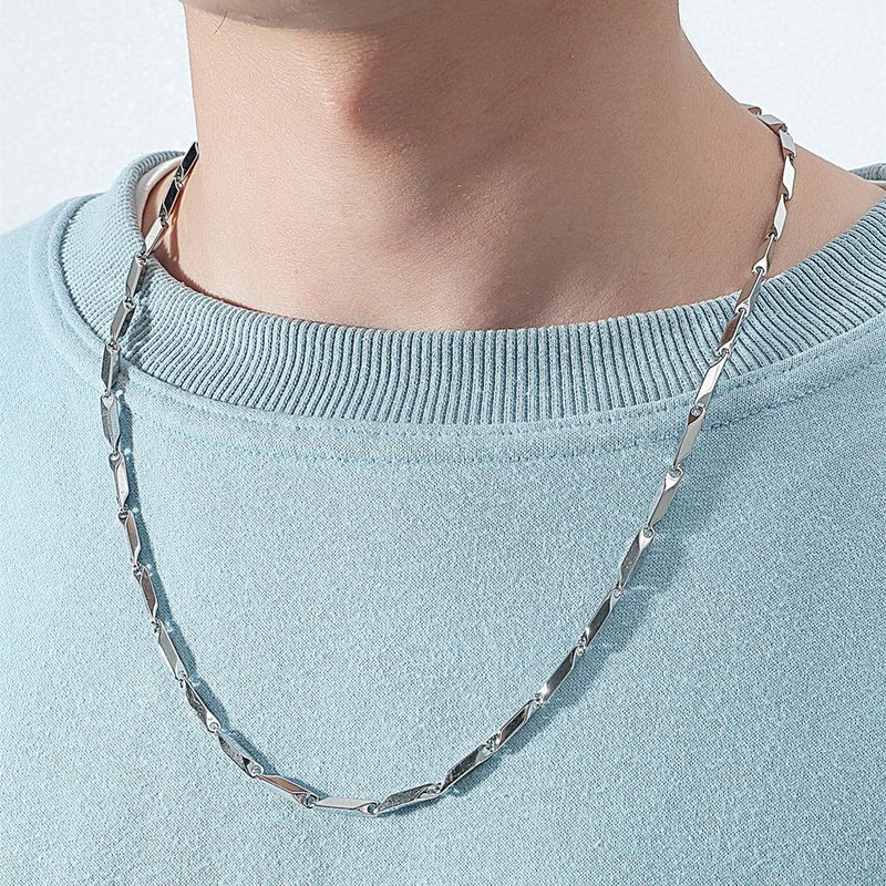 Großhandel Schmuck Einfache Geometrische Spleißen Titanstahl Halskette Nihaojewelry