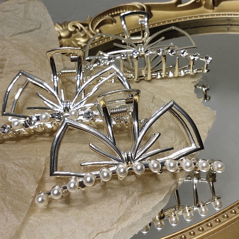 Großhandel Schmuck Metall Geometrische Schleife Perlenfang Clip Nihaojewelry