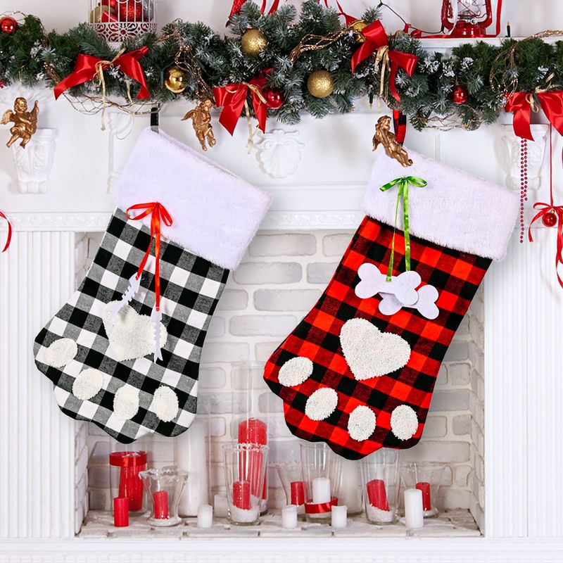 Wholesale Christmas Red And Black Plaid Dog Paw Socks Decoration Nihaojewelry
