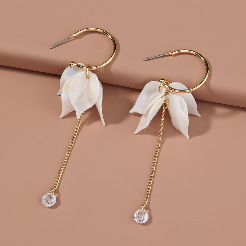 Nihaojewelry Jewelry Wholesale Pearls White Leaves Zircon Pendant Long Earrings