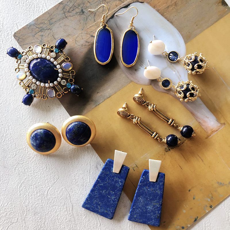 Nihaojewelry Vintage Lapis Lazuli Carved Pattern Earrings Brooch Wholesale Jewelry