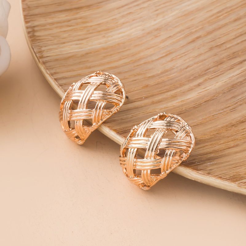 Nihaojewelry Mode Einfache Geometrische Runde Hohle Ohrringe Großhandel Schmuck