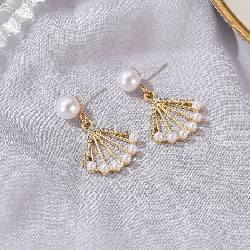 Baroque Fan-shaped Pearl Hollow Earrings Wholesale Nihaojewelry