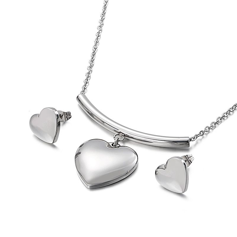 Titanium Steel 18K Gold Plated Simple Style Heart