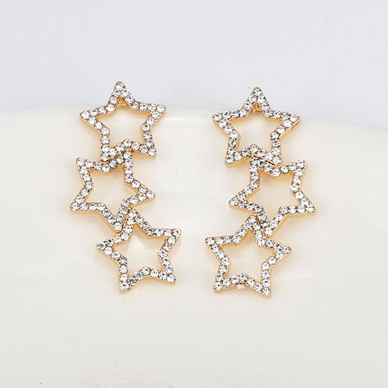 Südkorea Dongdaemun Hohle Diamant-fünfzackige Stern Ohrringe, Einfaches Temperament, Dünne Ohrringe, Weibliche Yiwu-ohrringe Fabrik