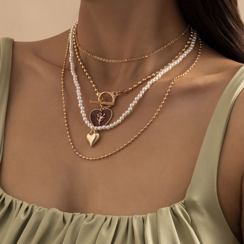 Retro Heart-shaped Ot Buckle Round Bead Necklace Wholesale Nihaojewelry