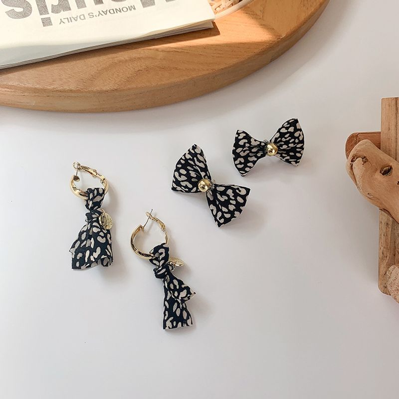 Wholesale Jewelry Fabric Leopard Bow Pendant Earrings Nihaojewelry