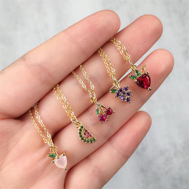 Cross-border Wholesale Inlaid Zircon Strawberry Fruit Necklace Women's Autumn Design Pendant Gold-plated Collarbone Necklace New