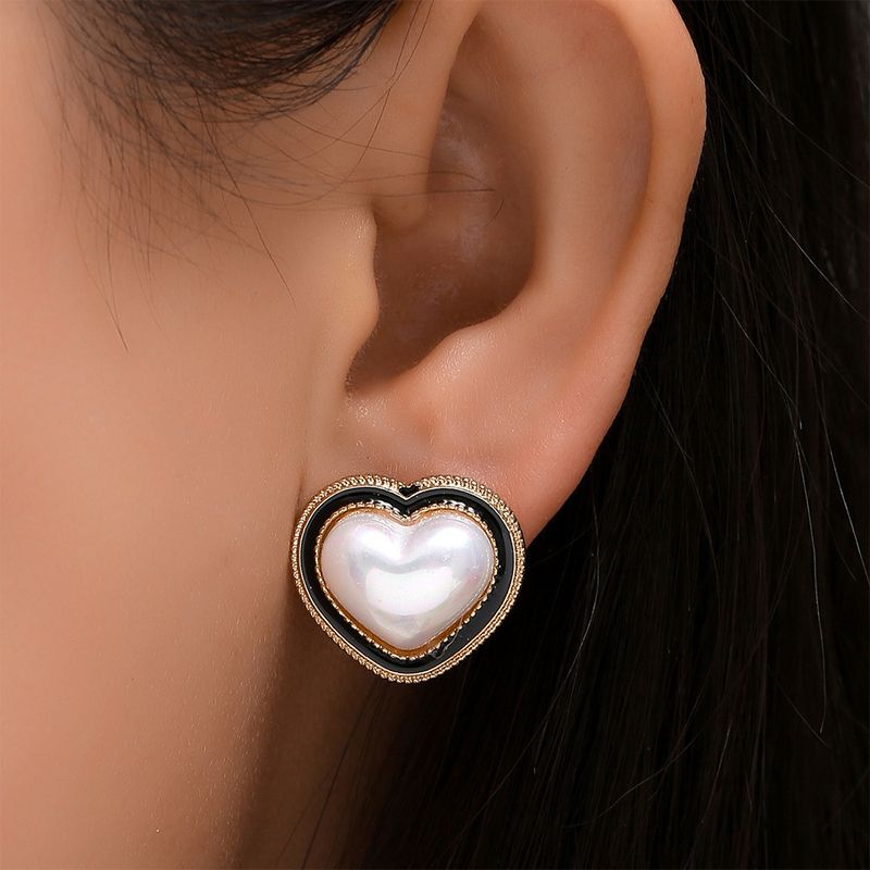 Wholesale Jewelry Heart-shaped Pearl Stud Earrings Nihaojewelry