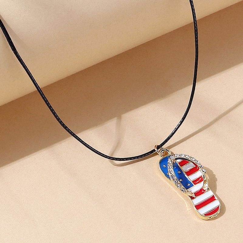 Wholesale Creative Small Slippers Painting Oil Necklace Nihaojewelry