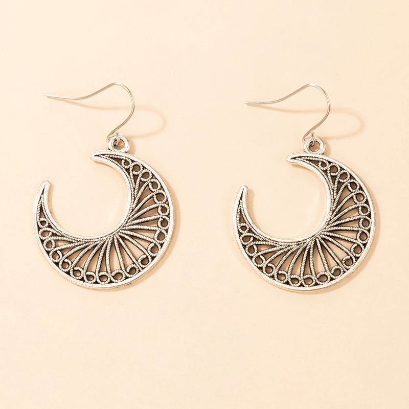 Wholesale Retro Ethnic Style Hollow Pattern Moon Earrings Nihaojewelry