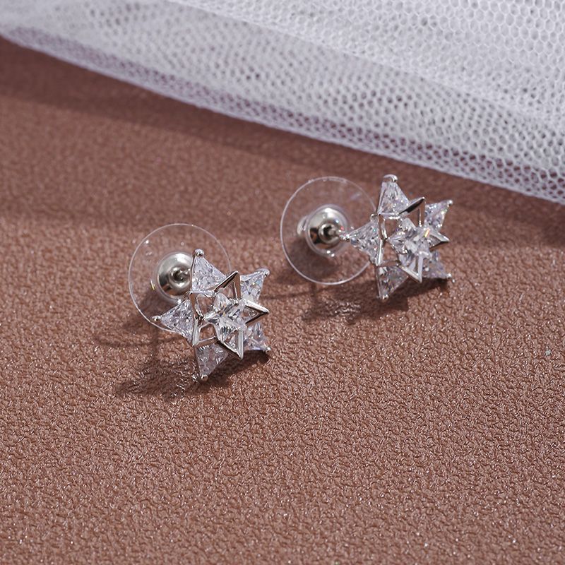 Wholesale Fashion Zircon Inlaid Five-pointed Star Copper Stud Earrings Nihaojewelry
