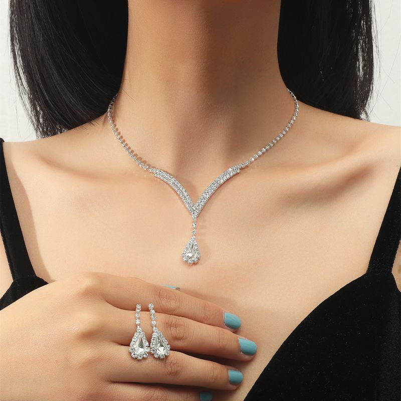 Wholesale Korean Copper Crystal Necklace Earring Two-piece Set Nihaojewelry