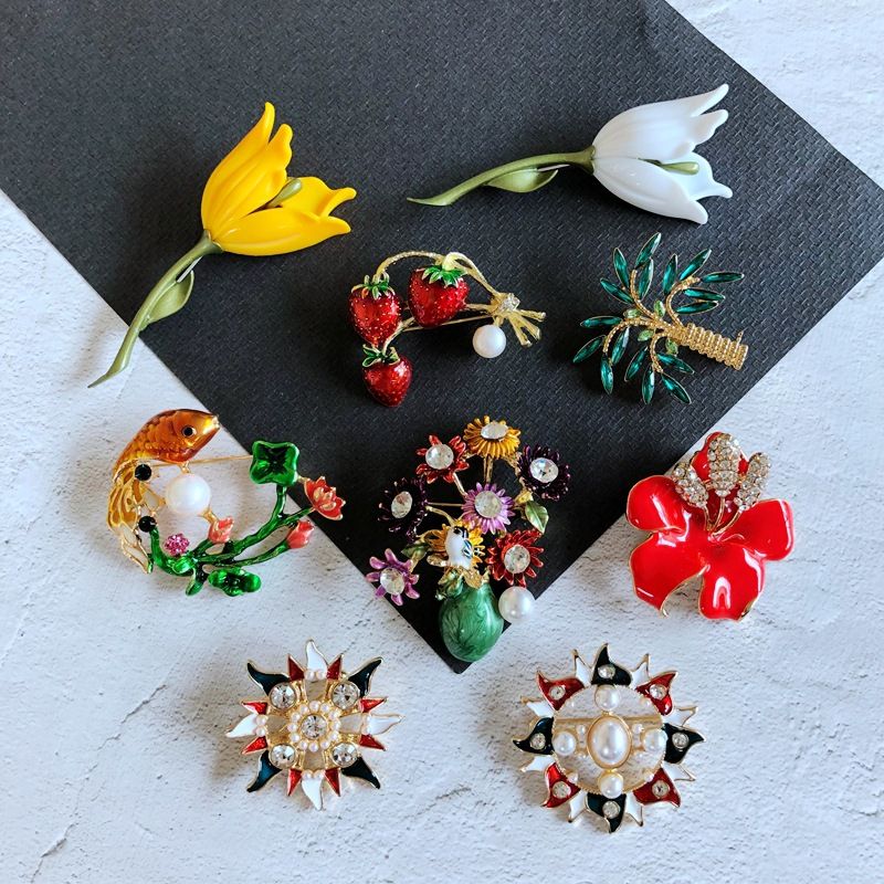 Vintage Animals Plants Flowers Series Colored Enamel Glaze Brooch Accessories Wholesale Nihaojewelry