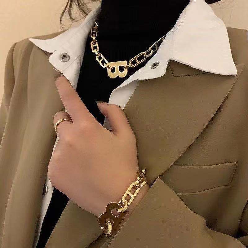 Fashion Letter B Thick Chain Titanium Steel Bracelet Wholesale Nihaojewelry