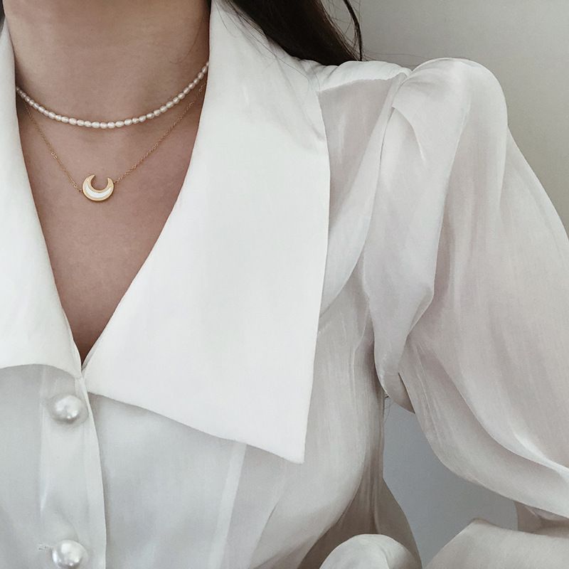 Moda Blanco Shell Speyeria Crescent Collar De Acero De Titanio Al Por Mayor Nihaojewelry