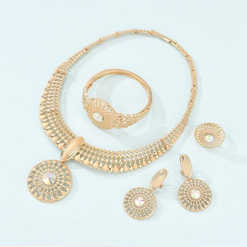 New Fashion Simple Alloy First Necklace And Earrings Four-piece Bridal Wedding Jewelry Set