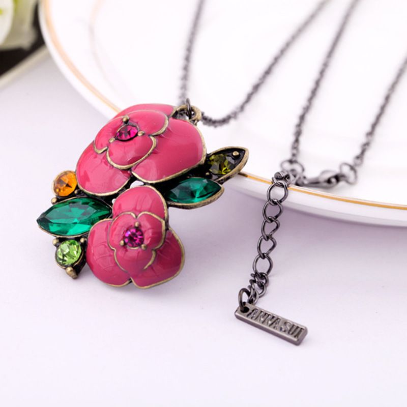 Fashion Ethnic Flower Necklace Autumn And Winter Collocation Temperament Sweater Chain Design Sense Flower Necklace Trend