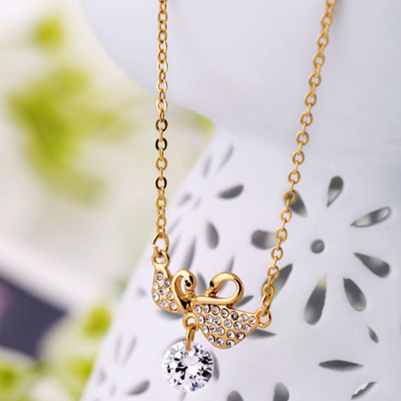 Light Luxury Niche Design Sense Double Swan Necklace Fashion Creative Valentine's Day Gift Clavicle Chain Wholesale