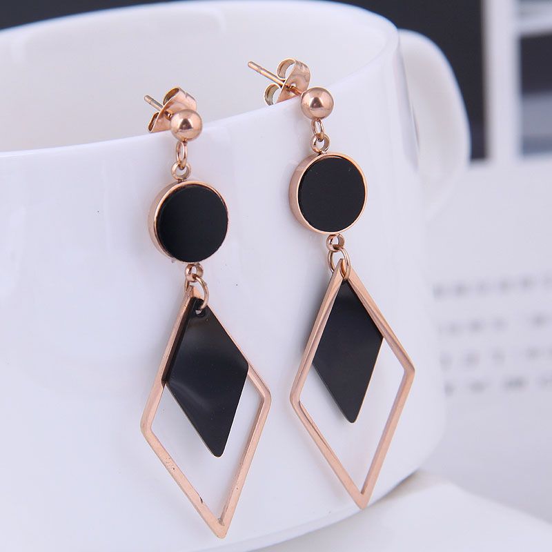 Korean Fashion Simple Geometric Diamond Titanium Steel Temperament Earrings