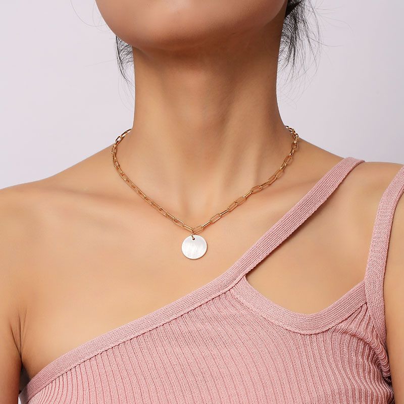 Trend Simple Metal Chain Shell Necklace Creative Personality Geometric Clavicle Pendant Jewelry