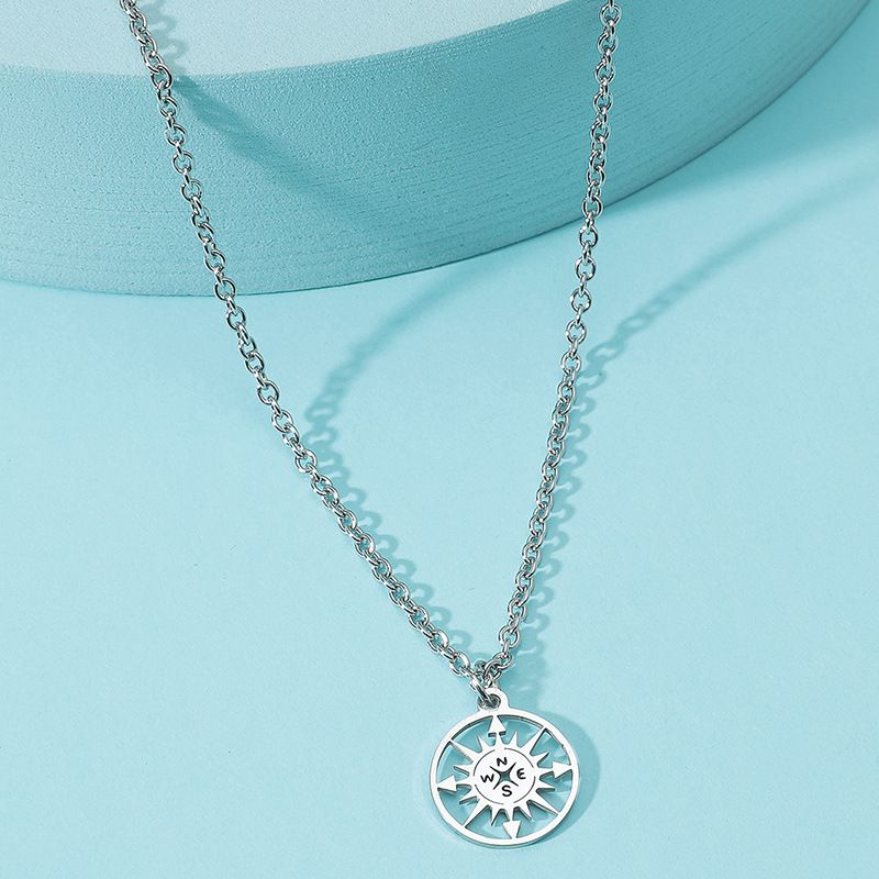 Simple Stainless Steel Compass Titanium Steel Round Brand Necklace Wholesale Nihaojewelry