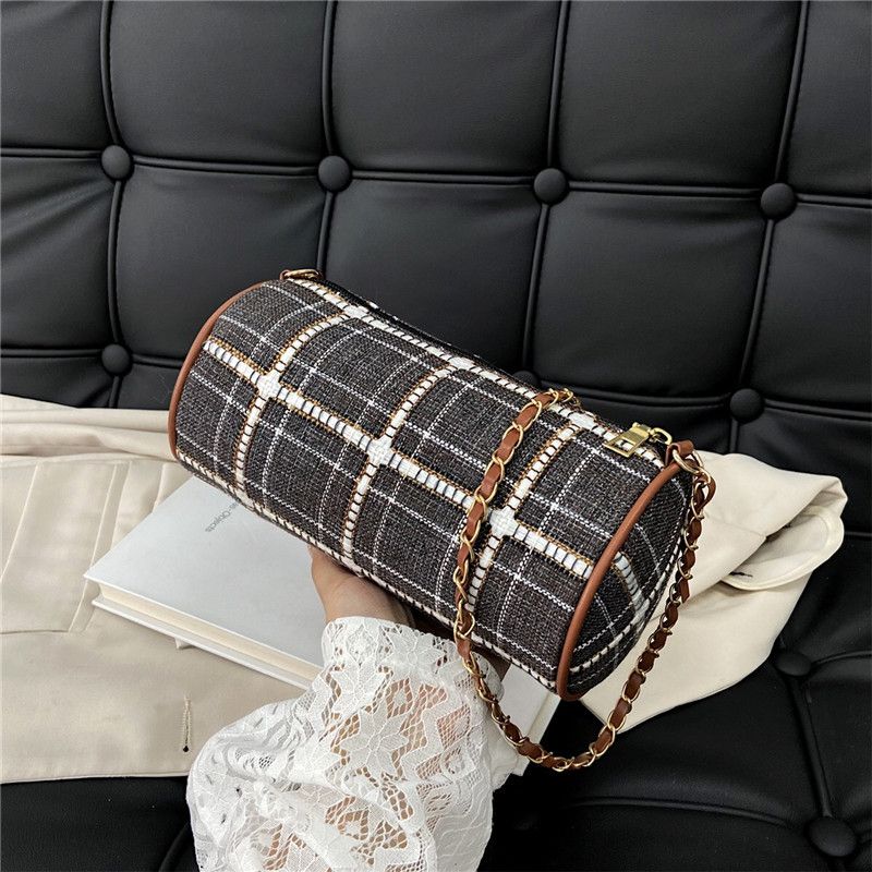 Plaid Fold Drawstring Nylon Cloth Messenger Bag