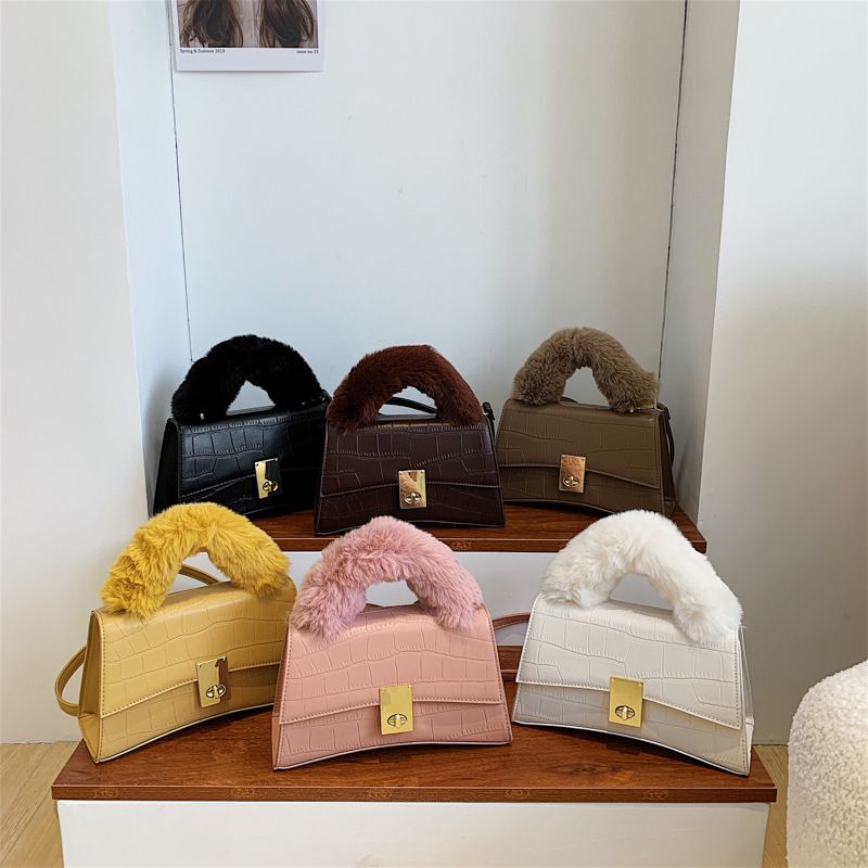 Cross-border Foreign Trade Women's Bag 2021 Autumn New Plush Tote Fashion Trendy Single Back Crossbody Pu Women's Bag Bags