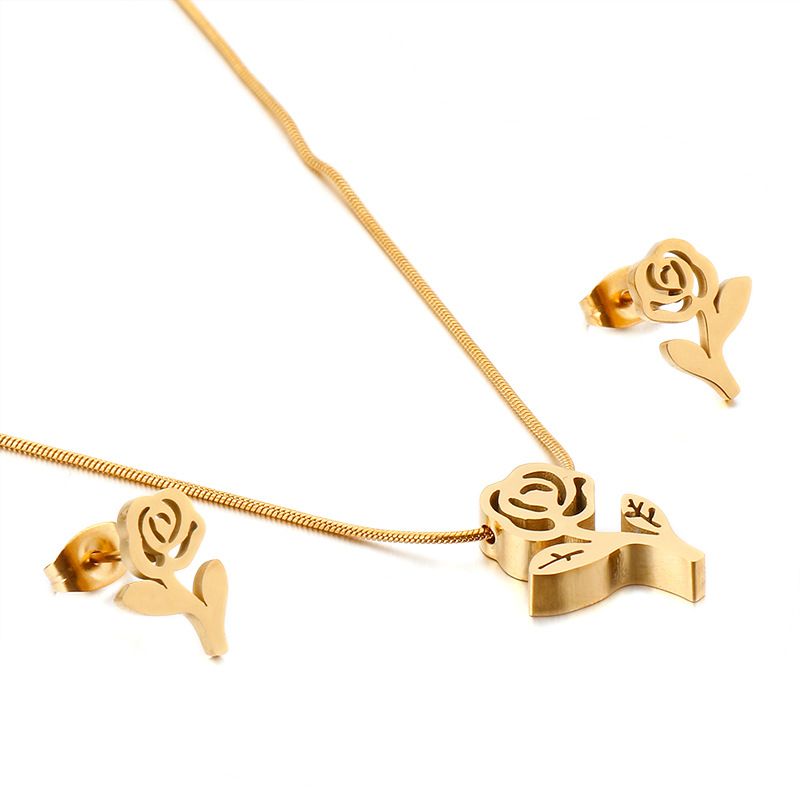 Titanium Steel 18K Gold Plated Fashion Flower No Inlaid