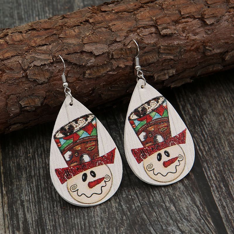 Independent Station New Christmas Water Drop Cartoon Snow Leather Earrings Cute Smiley Face Pu Earrings Wholesale