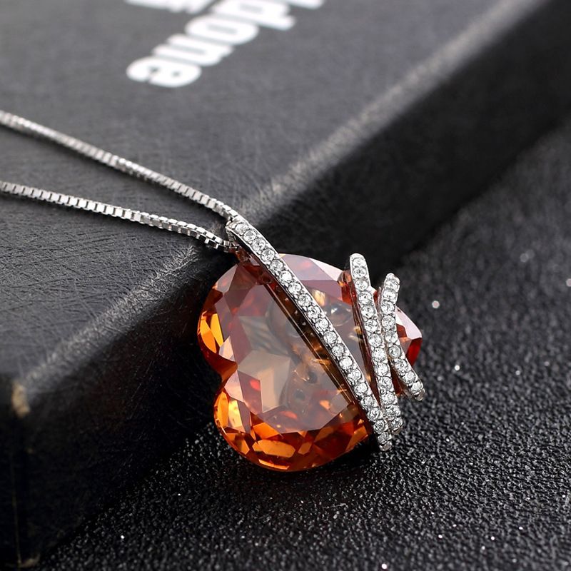 New Fashion Orange Heart Pendant Female S925 Silver Necklace Clavicle Chain