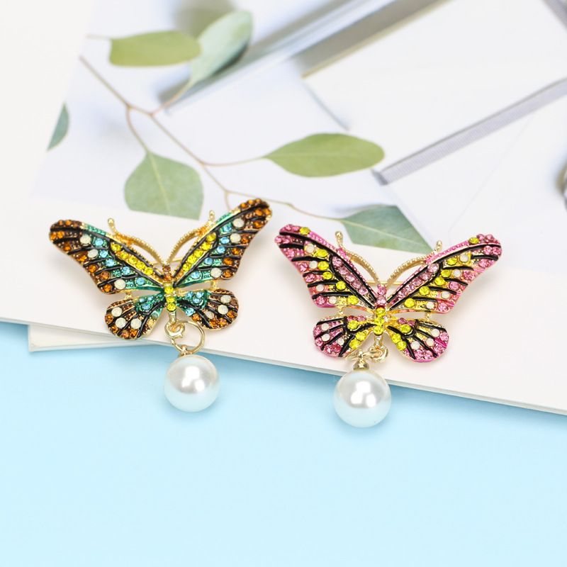 Fashion Exquisite Insect Clothing Diamond Butterfly Brooch Pin