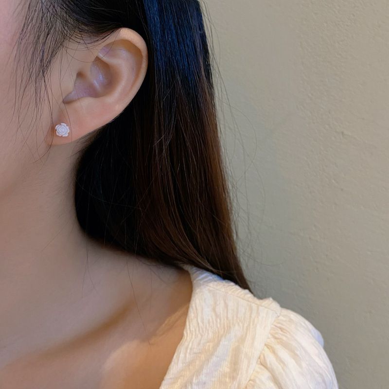 Pearl Camellia Heart Stud Earrings Set Exquisite Earrings Women