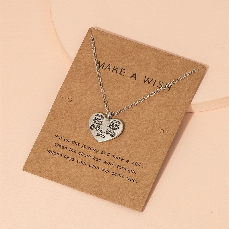 Korea's New Simple Creative Heart Pendant Necklace