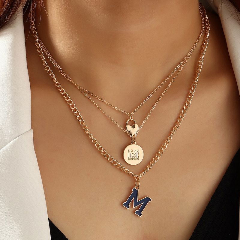 European And American Gold Multiple Short Heart-shape Alloy Necklace