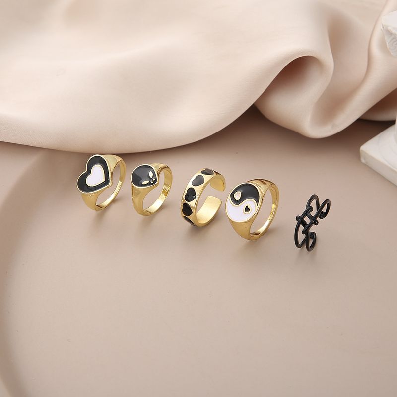 Retro Women's Ring Set Black Oil Dripping Heart Tai Chi Ring 5 Piece Set