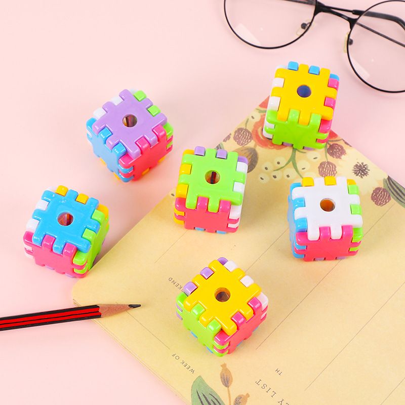Creative Étudiant Papeterie Simple Cube Crayon Taille-crayon