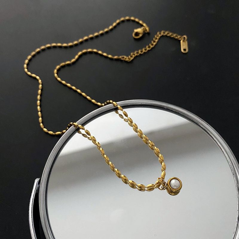 Wholesale Jewelry Glam Round Titanium Steel Artificial Pearls 18K Gold Plated Gold Plated Plating Pendant Necklace