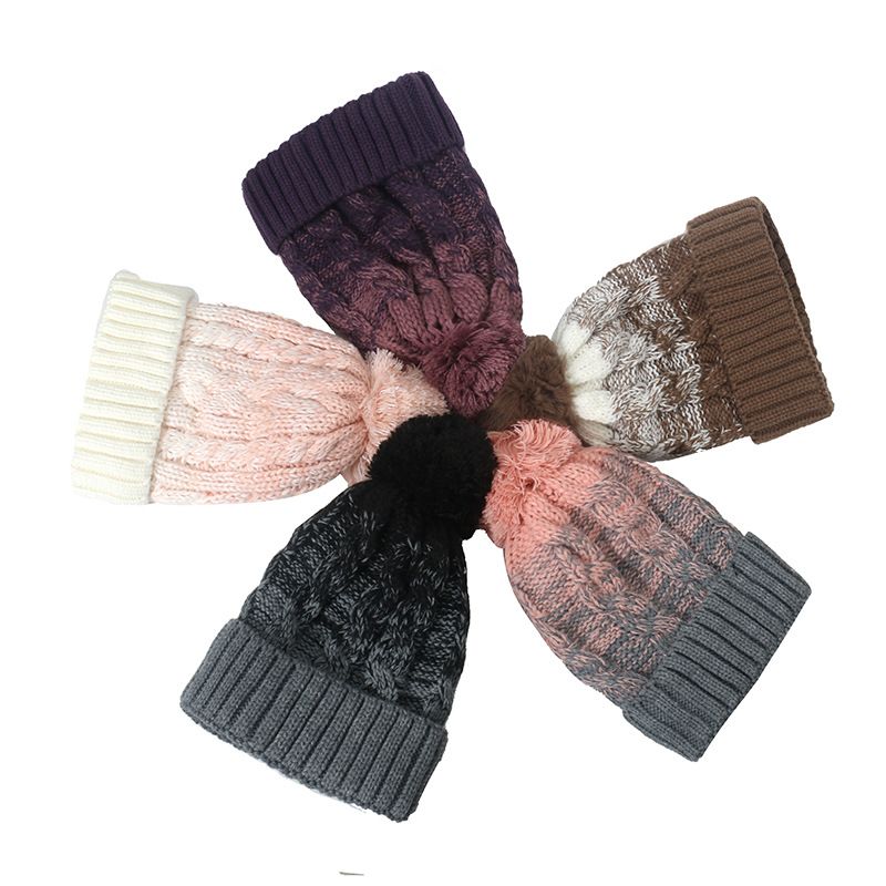 Women's Fashion Color Block Pom Poms Eaveless Wool Cap