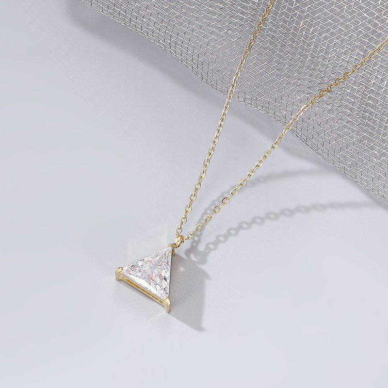 Fashion Triangle Titanium Steel Inlay Zircon Pendant Necklace 1 Piece