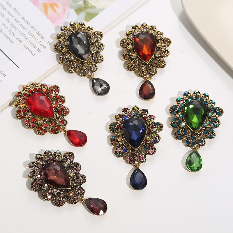 Fashion Water Droplets Alloy Inlay Artificial Gemstones Women's Brooches