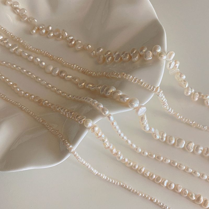 Simple Style Solid Color Pearl Necklace 1 Piece