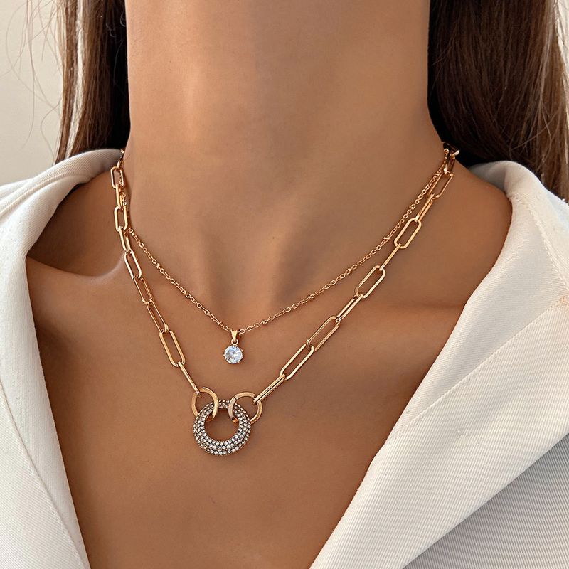 Retro Geometric Lock Imitation Pearl Alloy Inlay Rhinestones Women's Layered Necklaces 1 Piece