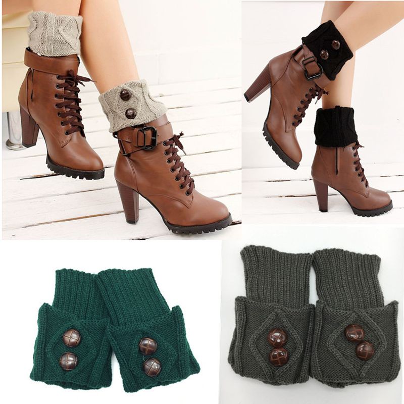 Women's Casual Solid Color Polyacrylonitrile Fiber Button Ankle Socks