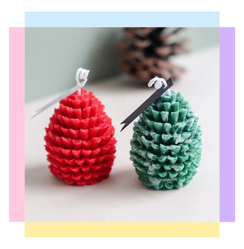 Christmas Fashion Pine Cones Wax Festival Candle 1 Piece