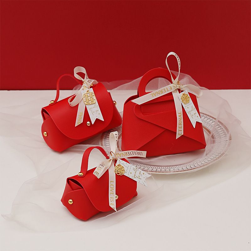 La Saint-valentin Couleur Unie Faux Cuir Mariage Fournitures D'emballage Cadeau 1 Pièce