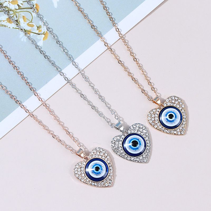 Fashion Devil's Eye Heart Shape Alloy Plating Inlay Rhinestones Women's Pendant Necklace 1 Piece