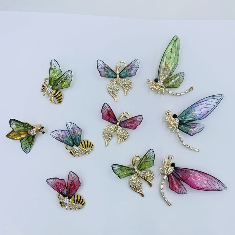 Simple Style Butterfly Alloy Plating Rhinestones Women's Brooches 1 Piece